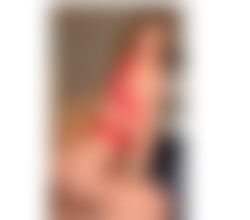 Escorts North West London Rayners Lane - North West London - Photos for 👅😋Dominatrix hot tongue sculptural body